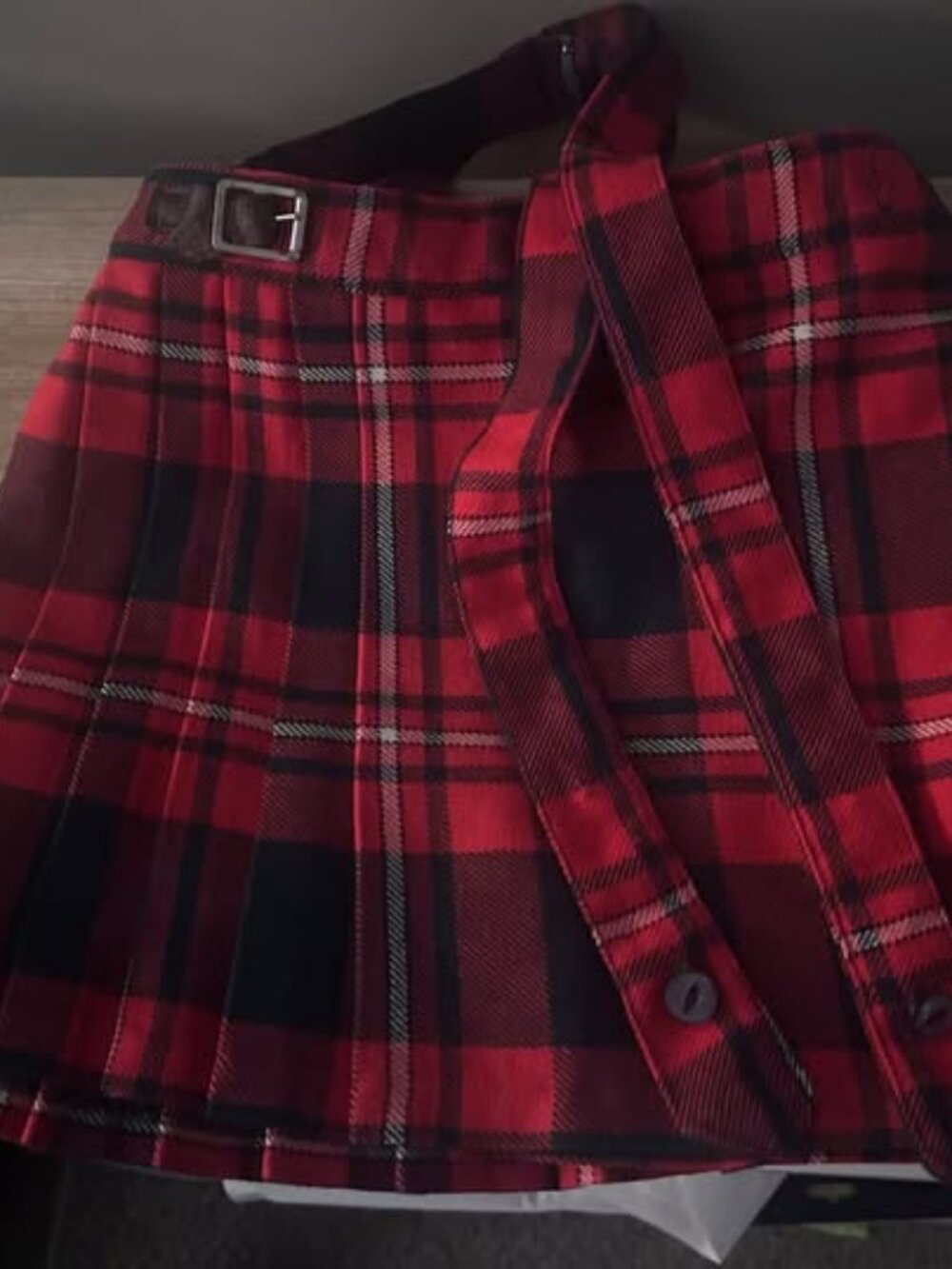Girls 6 Red green white plaid kilt with suspenders